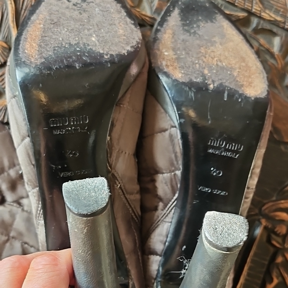 Miu Miu Quilted Gray Heeled Boots - Picture 5 of 7